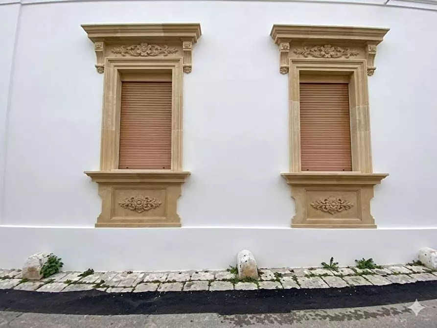 Immagine 3 di Stabile in vendita  in CAVOUR 25 a Casarano