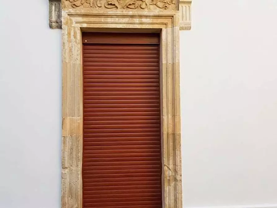 Immagine 5 di Stabile in vendita  in CAVOUR 25 a Casarano