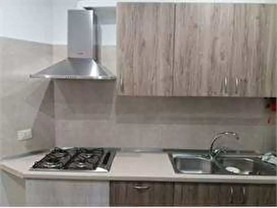 Immagine 5 di Appartamento in affitto  a Casarano