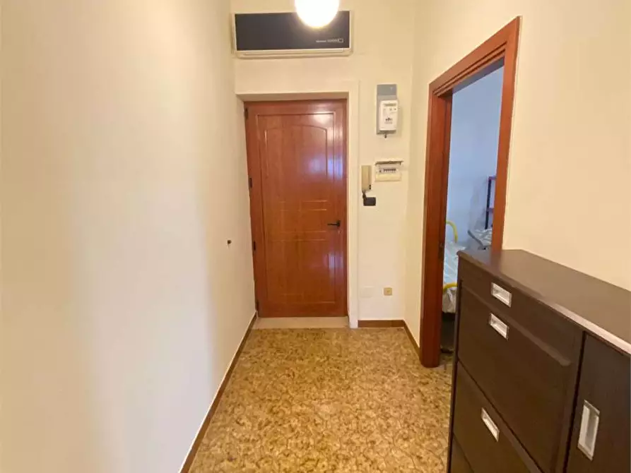 Immagine 9 di Appartamento in vendita  in via marsala a Casarano