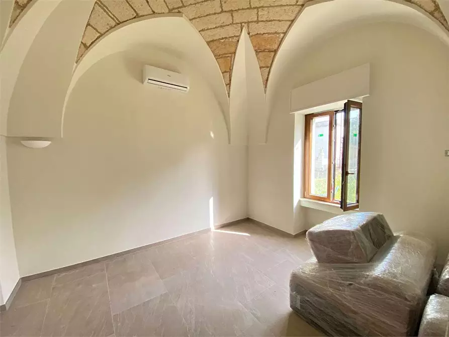 Immagine 14 di Villa in vendita  in torre paduli a Ruffano