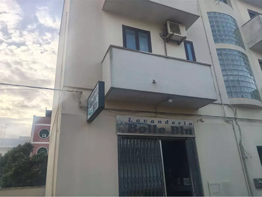 Immagine 2 di Appartamento in vendita  in via volta a Casarano