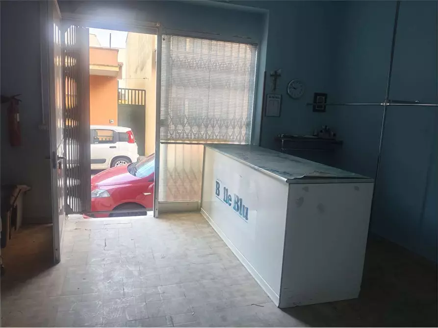 Immagine 6 di Appartamento in vendita  in via volta a Casarano