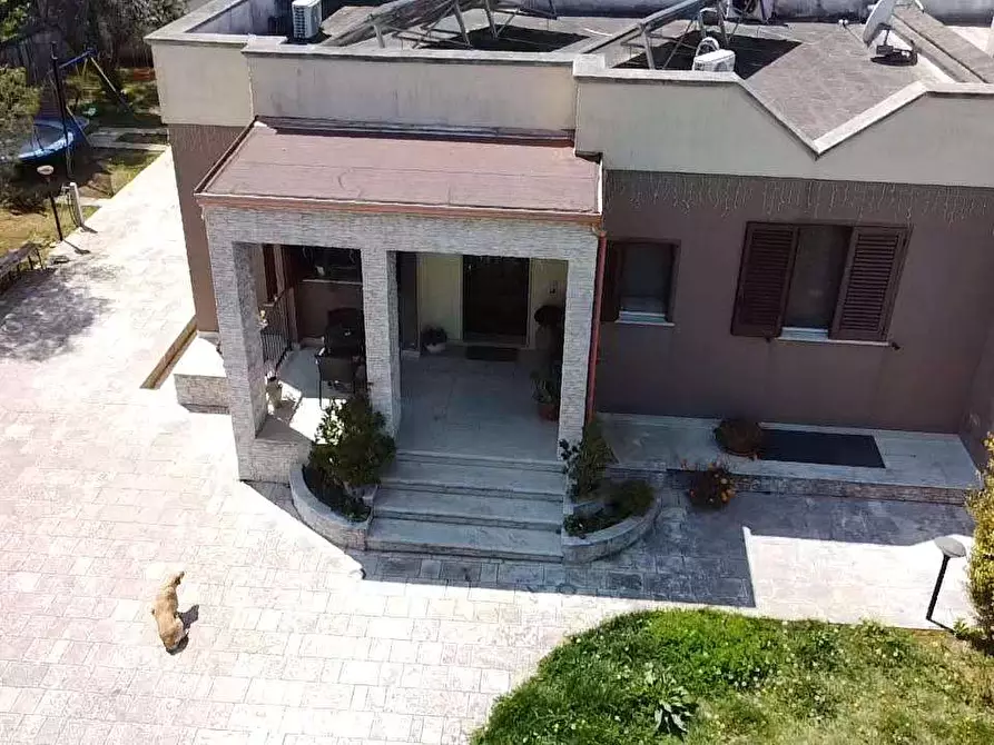 Immagine 3 di Casa indipendente in vendita  in via puglia a Casarano