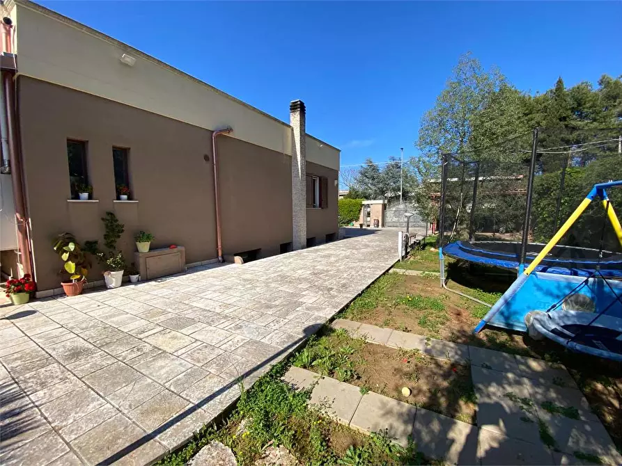 Immagine 31 di Casa indipendente in vendita  in via puglia a Casarano