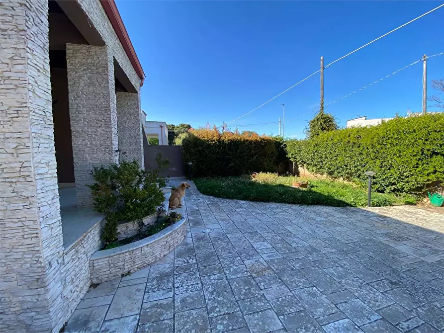 Immagine 2 di Casa indipendente in vendita  in via puglia a Casarano