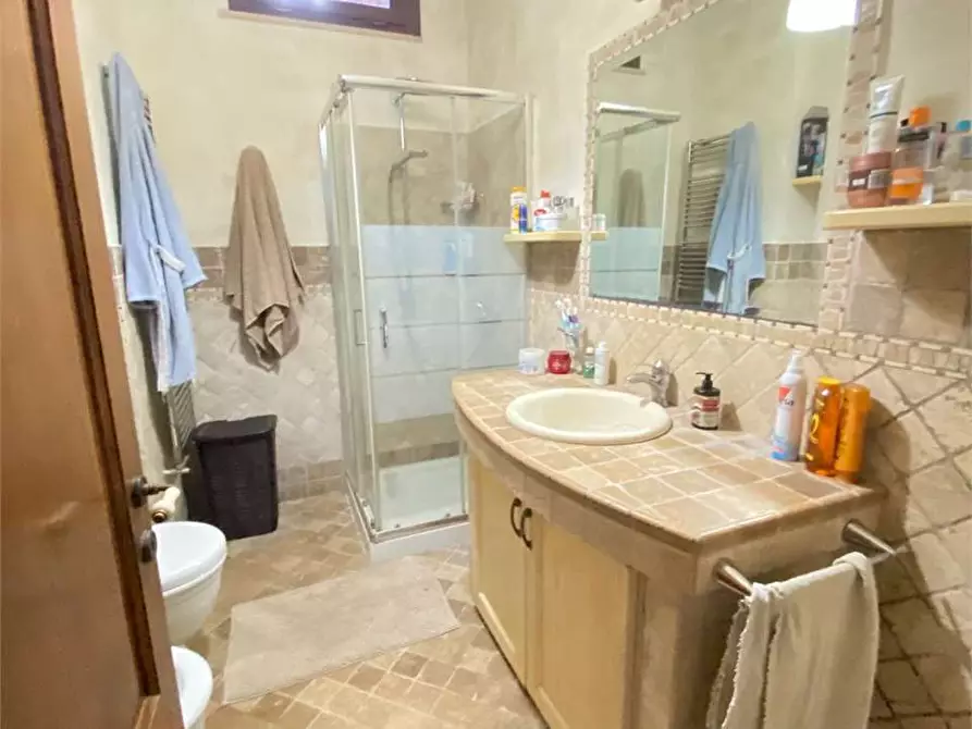 Immagine 27 di Casa indipendente in vendita  in via puglia a Casarano