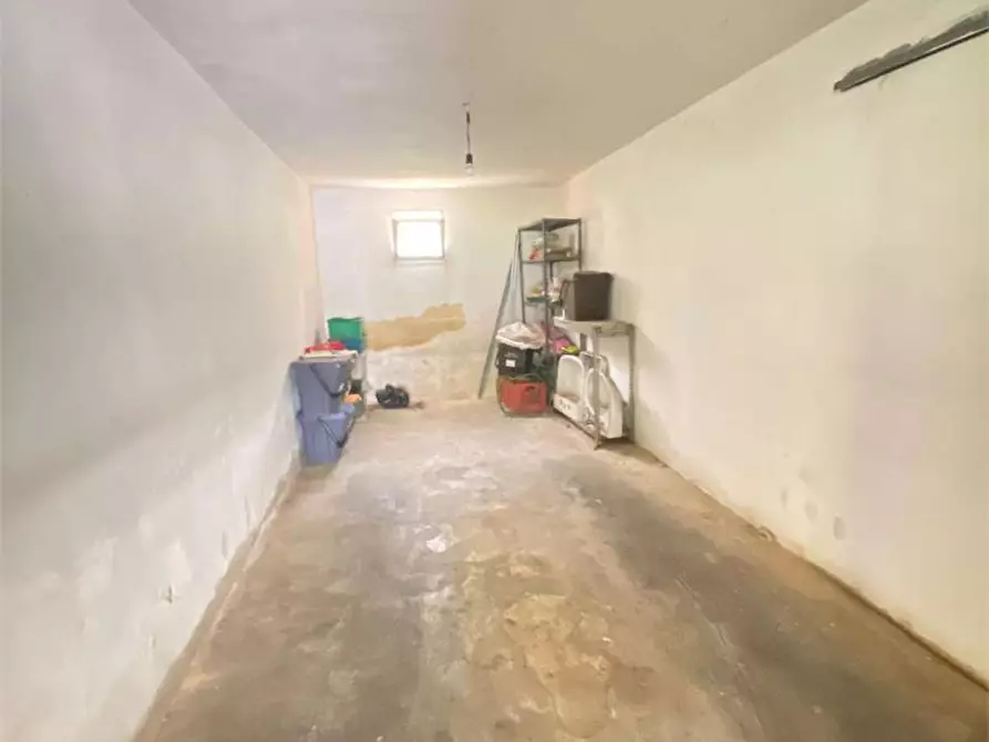 Immagine 19 di Appartamento in vendita  in DOGLIOTTI  19 a Casarano