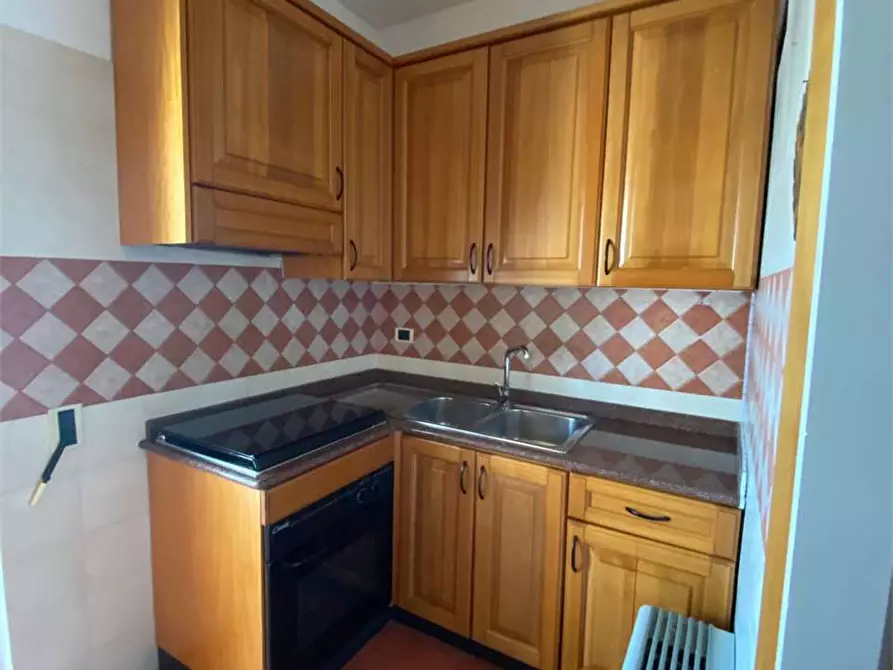 Immagine 10 di Appartamento in vendita  in via ubaldo d'astore a Casarano