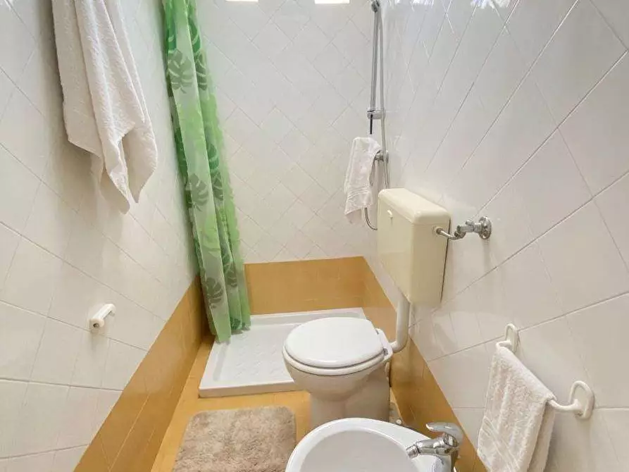 Immagine 18 di Trilocale in vendita  in via astore 28 a Casarano