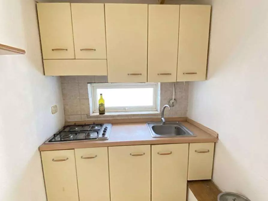 Immagine 14 di Trilocale in vendita  in via astore 28 a Casarano