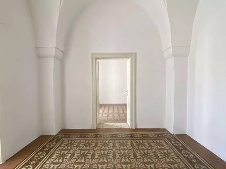 Immagine 9 di Casa indipendente in vendita  in via pola a Casarano