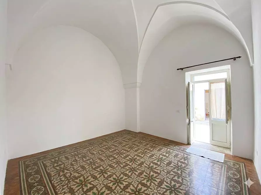 Immagine 11 di Casa indipendente in vendita  in via pola a Casarano