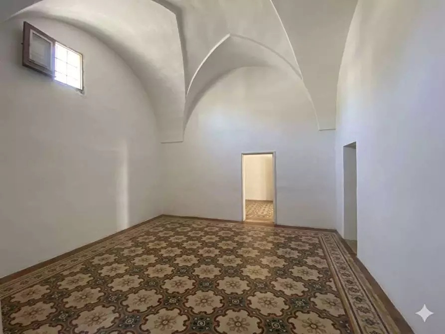 Immagine 13 di Casa indipendente in vendita  in via pola a Casarano