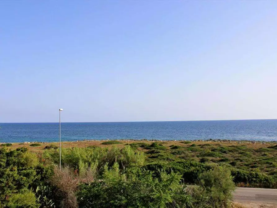Immagine 2 di Villa in vendita  in corso annibale a Ugento