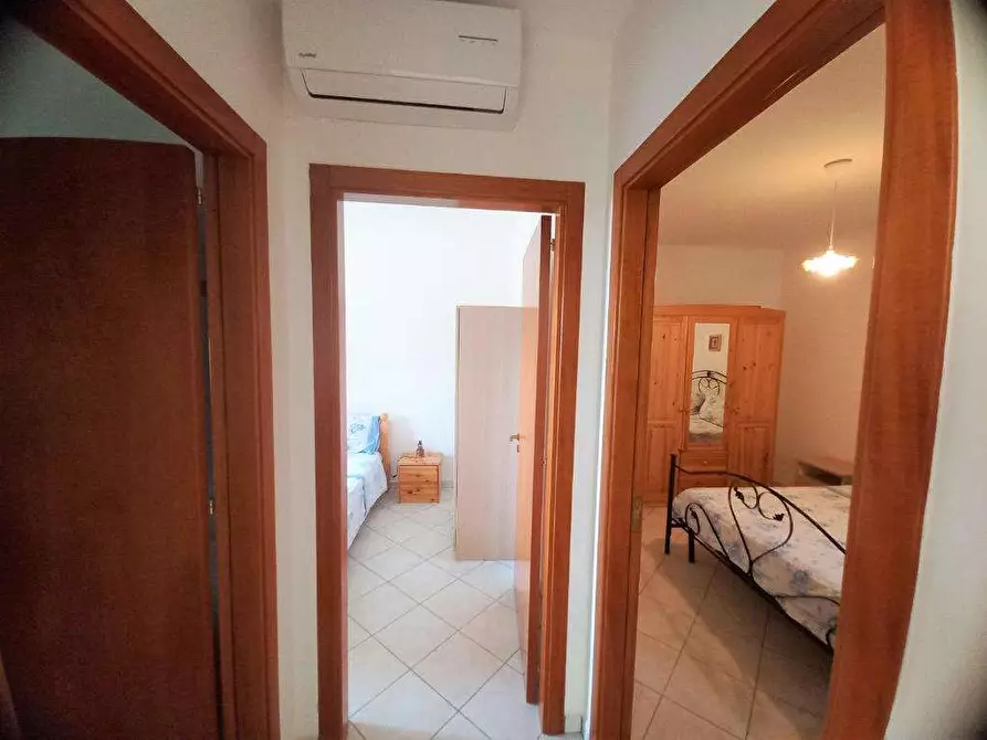 Immagine 10 di Villa in vendita  in corso annibale a Ugento
