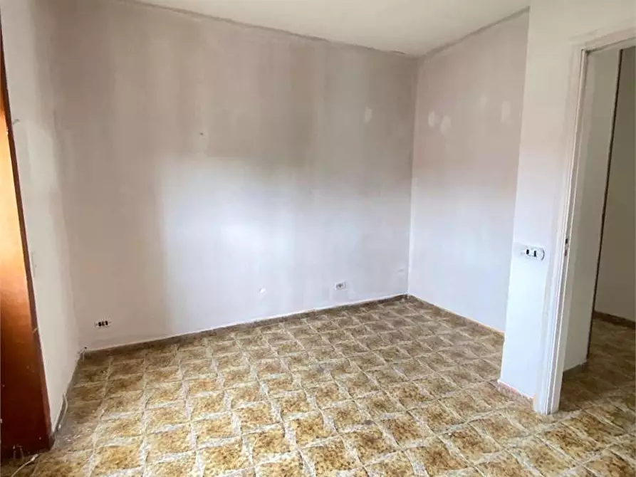 Immagine 11 di Appartamento in vendita  in via bari a Casarano