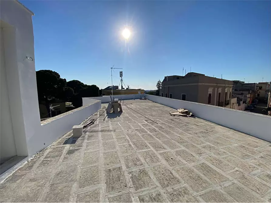 Immagine 13 di Appartamento in vendita  in via giordano bruno a Casarano