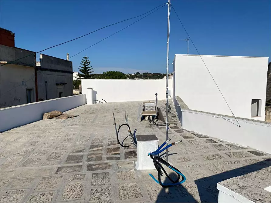 Immagine 15 di Appartamento in vendita  in via giordano bruno a Casarano