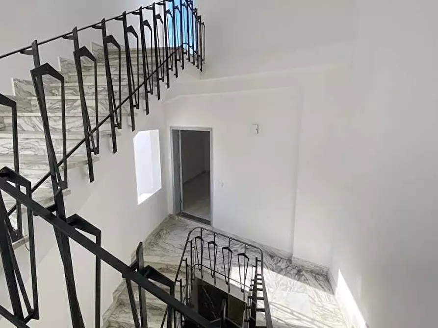 Immagine 16 di Appartamento in vendita  in via giordano bruno a Casarano