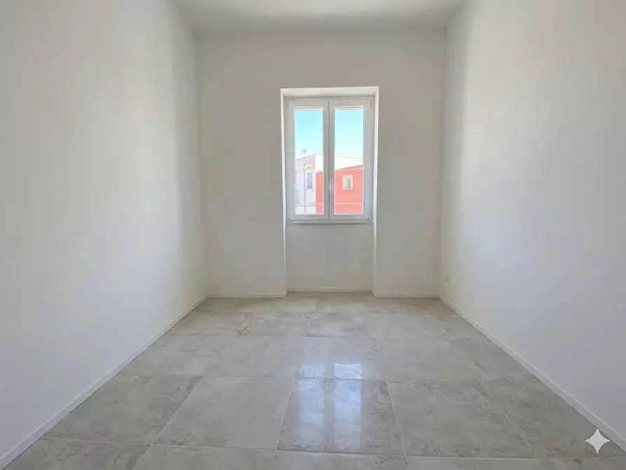 Immagine 7 di Appartamento in vendita  in via giordano bruno a Casarano