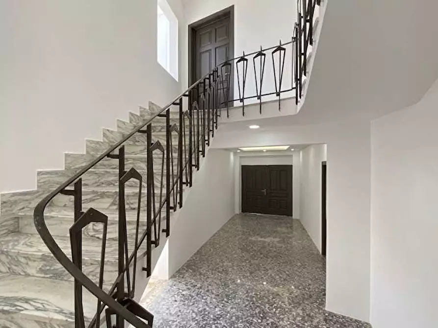 Immagine 10 di Appartamento in vendita  in via giordano bruno a Casarano