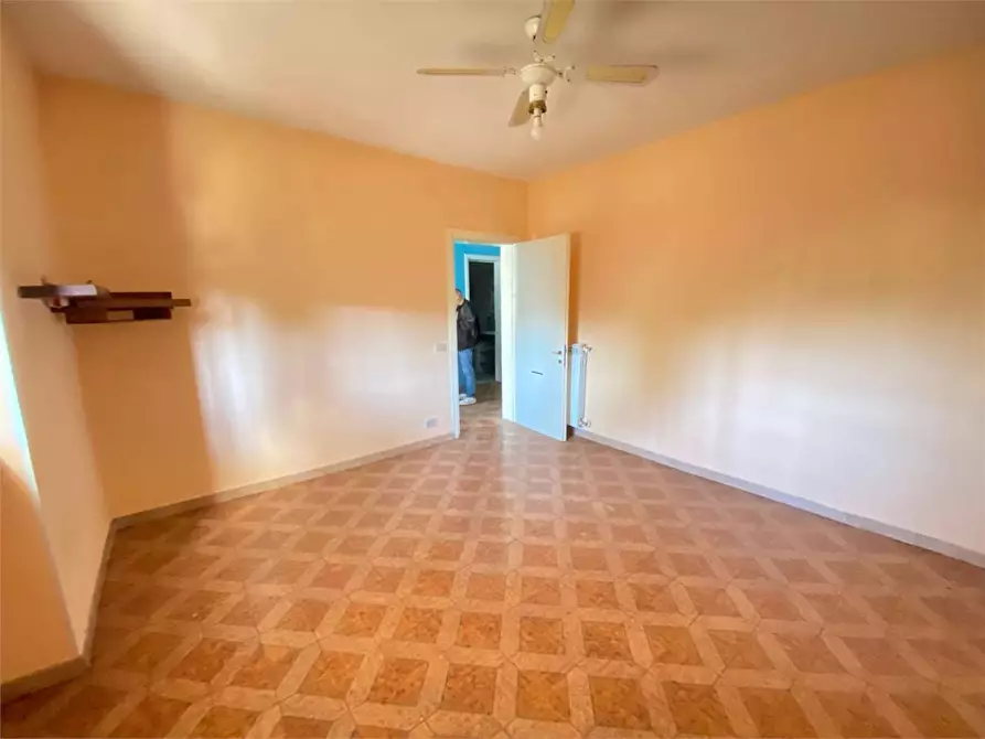 Immagine 11 di Villa in vendita  a Casarano