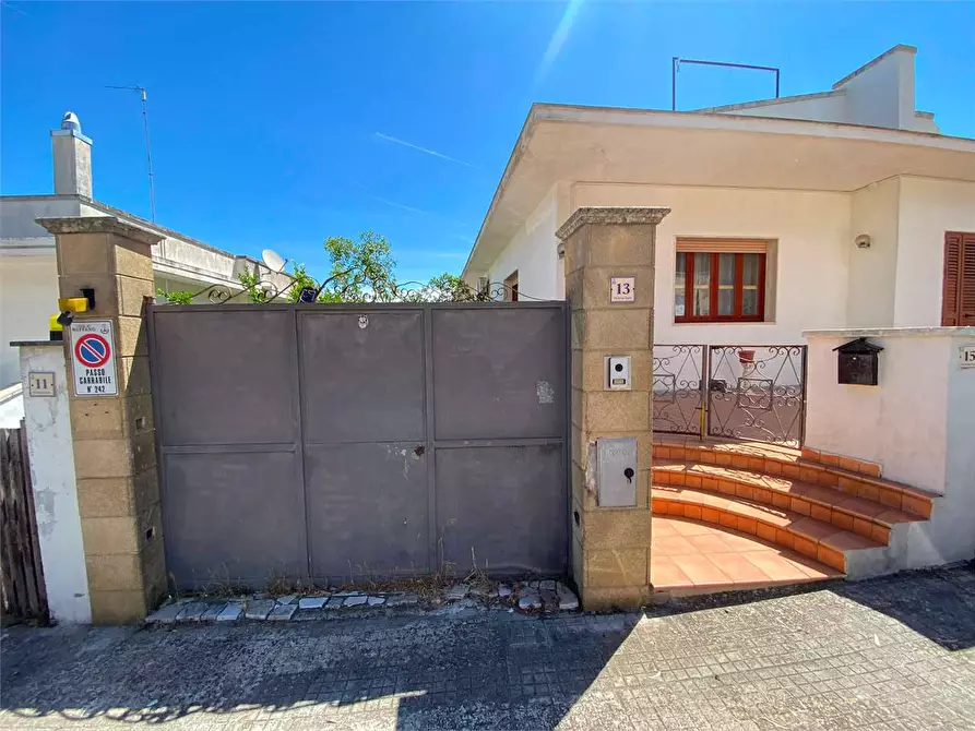 Immagine 3 di Casa indipendente in vendita  a Ruffano
