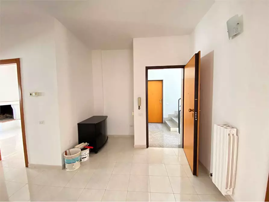 Immagine 16 di Appartamento in vendita  a Casarano