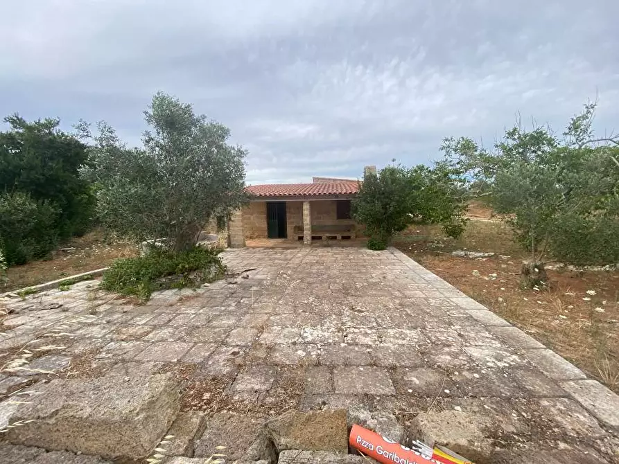Immagine 6 di Rustico / casale in vendita  in CONTRADA TISI a Casarano