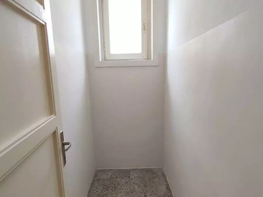 Immagine 8 di Appartamento in vendita  in via Palermo a Casarano
