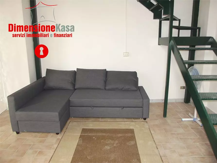 Immagine 2 di Bilocale in affitto  in via nazionale delle puglie 8 a Cimitile