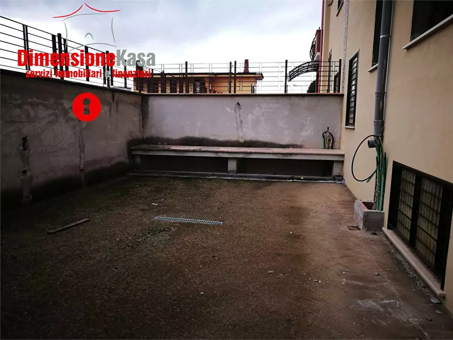 Immagine 2 di Villa in vendita  in via benevento a Cicciano