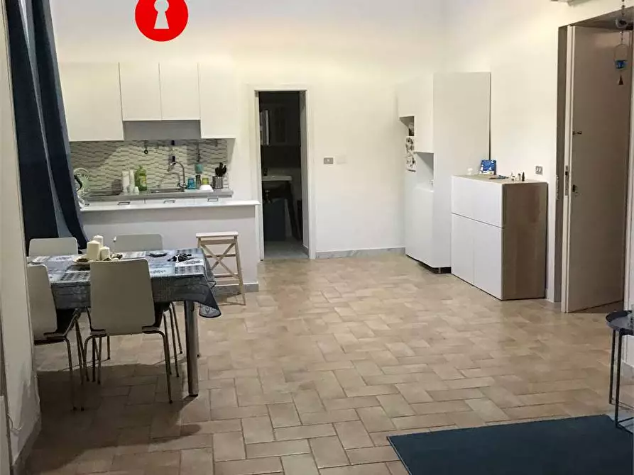 Immagine 10 di Bilocale in affitto  in via nazionale delle puglie 8 a Cimitile