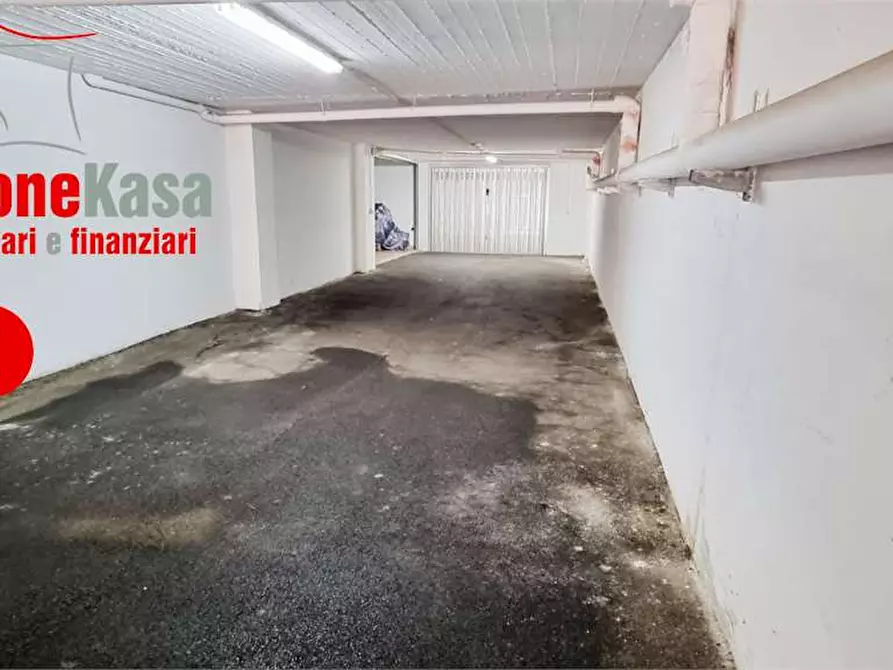 Immagine 33 di Villa in vendita  in via monte della taglia 10 a Cicciano