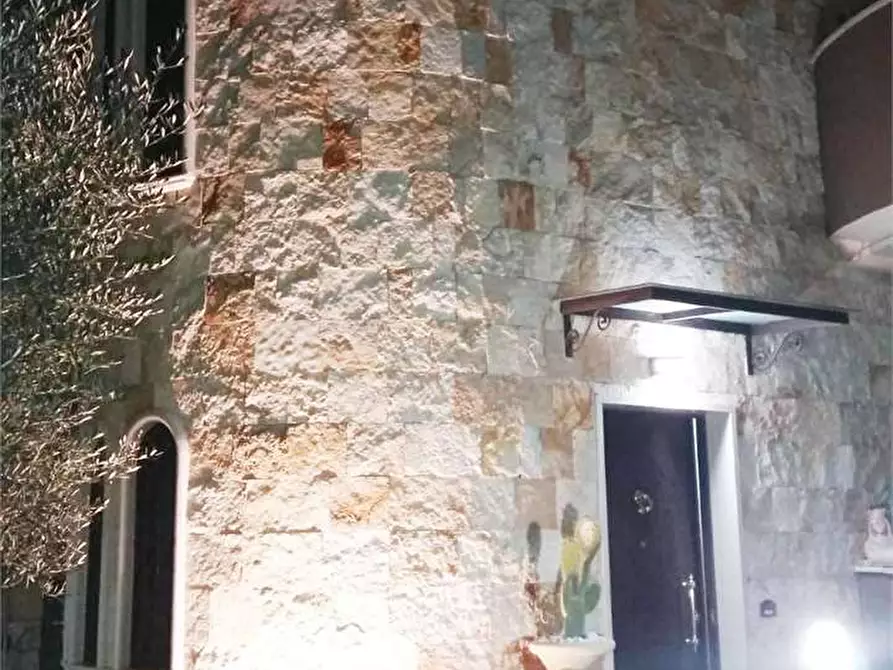 Immagine 43 di Villa in vendita  in via monte della taglia 10 a Cicciano