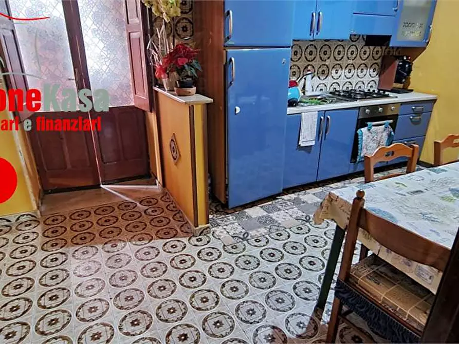 Immagine 6 di Porzione di casa in vendita  in via polvica a Nola