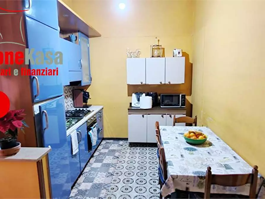 Immagine 7 di Porzione di casa in vendita  in via polvica a Nola