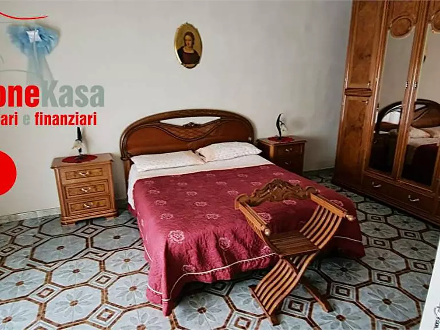 Immagine 9 di Porzione di casa in vendita  in via polvica a Nola