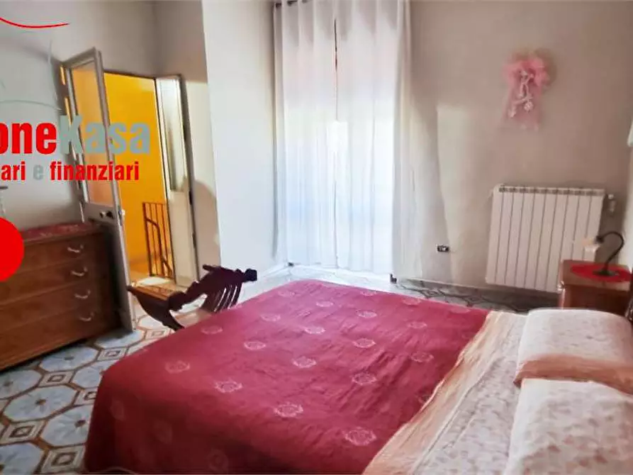 Immagine 10 di Porzione di casa in vendita  in via polvica a Nola