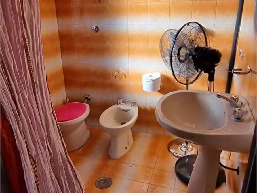 Immagine 20 di Porzione di casa in vendita  in via polvica a Nola