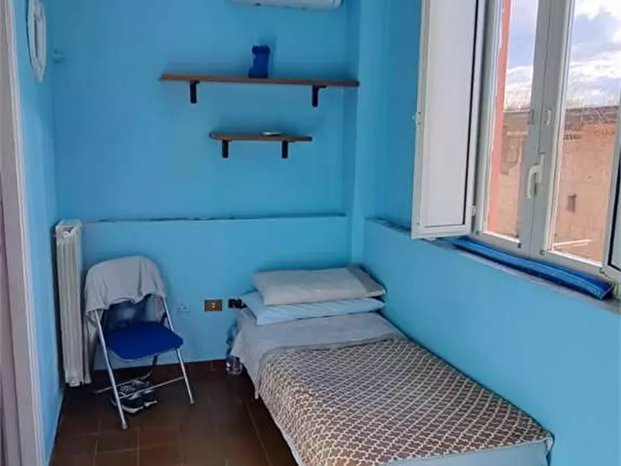 Immagine 14 di Porzione di casa in vendita  in via polvica a Nola