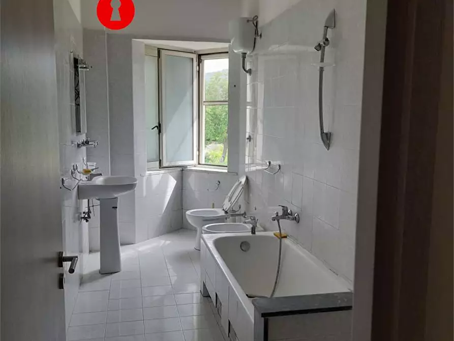 Immagine 10 di Trilocale in affitto  in via napoli 926 a San Felice A Cancello