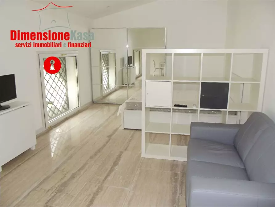 Immagine 1 di Monolocale in affitto  in  nazionale delle puglie 8 a Cimitile