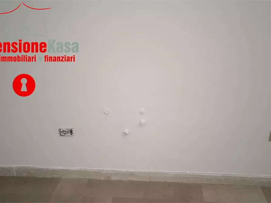 Immagine 3 di Ufficio in affitto  in via matteotti a Cicciano