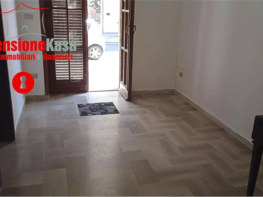 Immagine 2 di Ufficio in affitto  in via matteotti a Cicciano