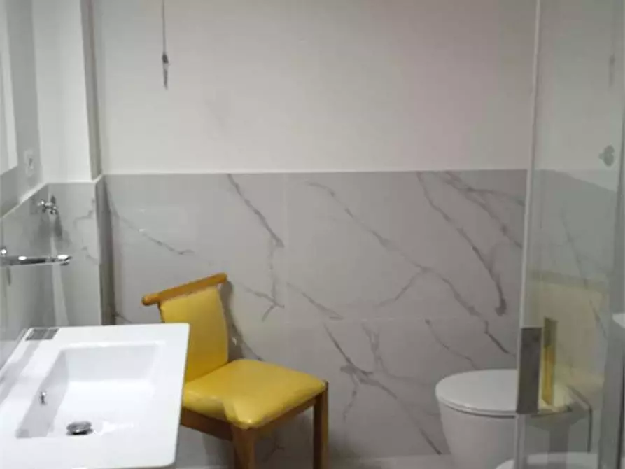 Immagine 6 di Ufficio in affitto  in via matteotti a Cicciano