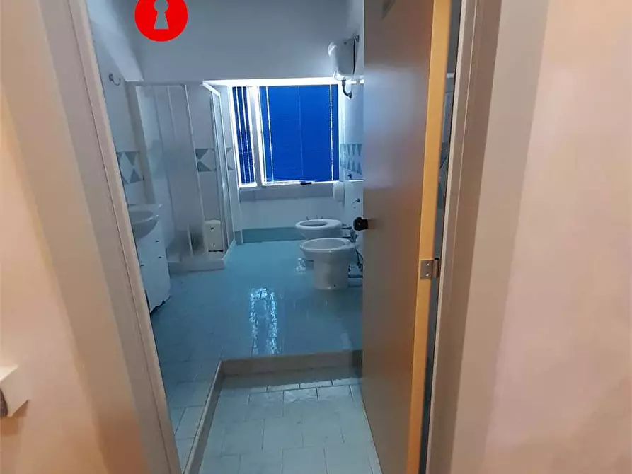 Immagine 24 di Ufficio in affitto  in Zona Asi a Nola