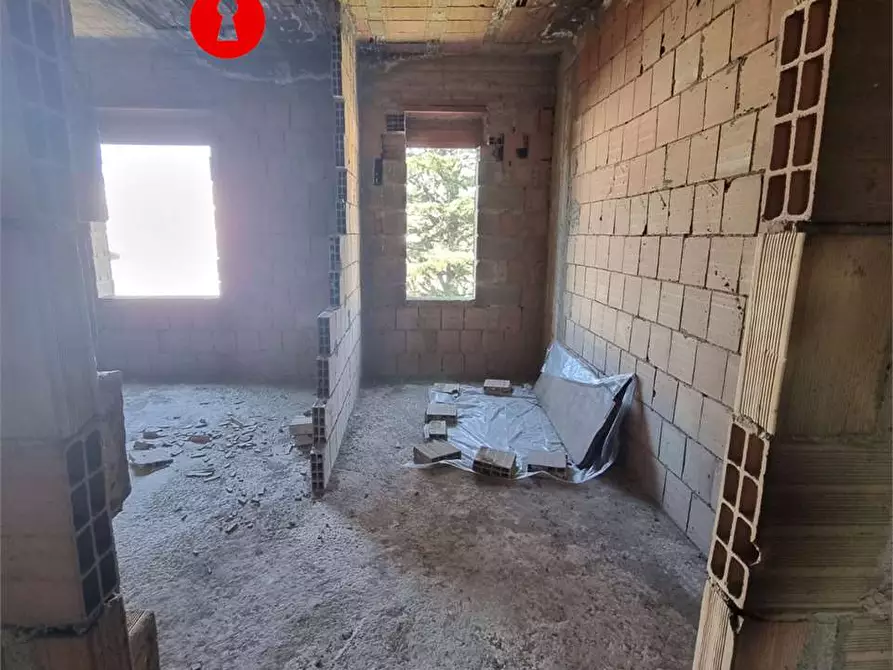 Immagine 8 di Stabile in vendita  in via madonnella a Roccarainola