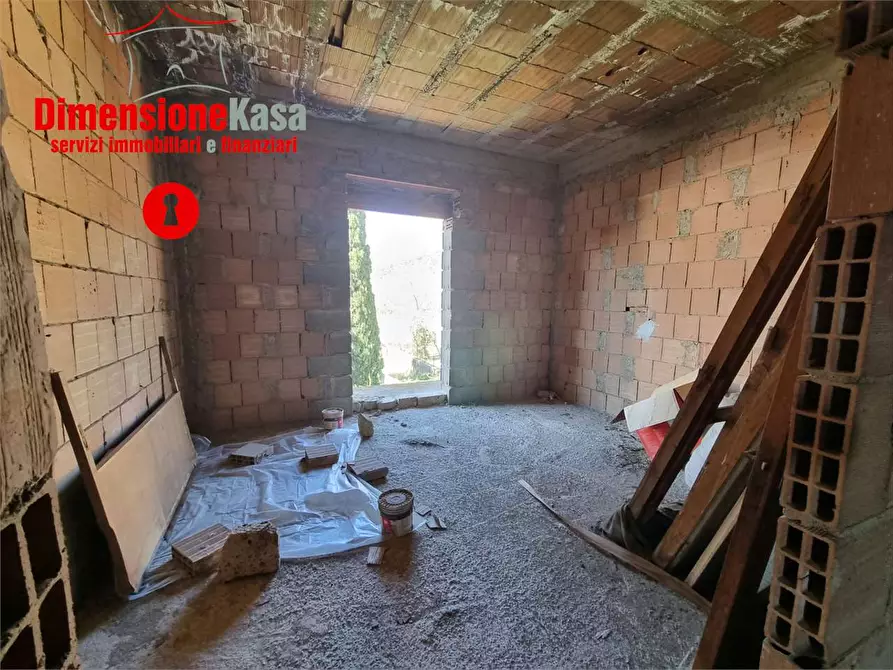 Immagine 9 di Stabile in vendita  in via madonnella a Roccarainola